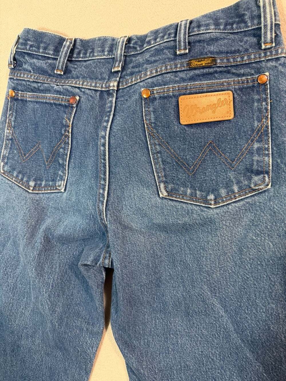 Wrangler 936DEN Cowboy Cut Slim Fit Western Jeans Size 32x34 Medium Wash